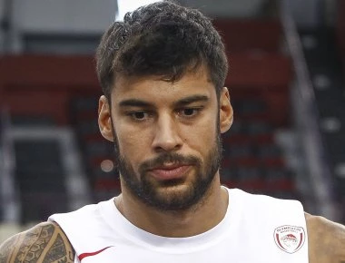 Δύσκολες στιγμές για τον Γιώργο Πρίντεζη